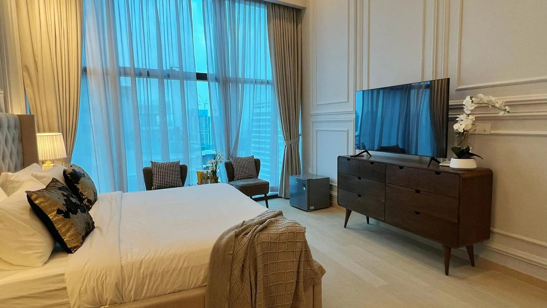 Apartment Eaton Residences Klcc By Wsd Kuala Lumpur